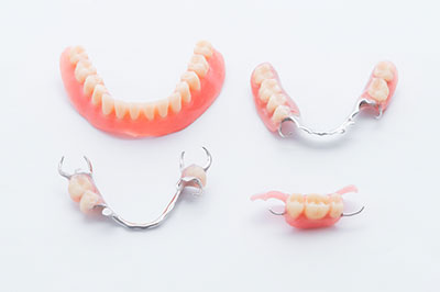 Remmers Dental | Dentures, Emergency Treatment and Hybridge Dental Implants